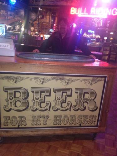 Lunch and a quick tour of Billy Bob's Texas...eerily quiet during the lunch hour.